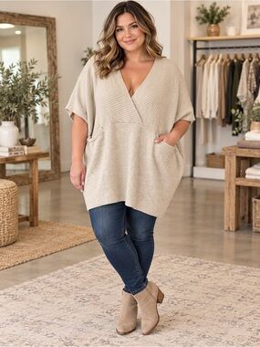 Heyson Beige V-Neck Short Sleeve Sweater